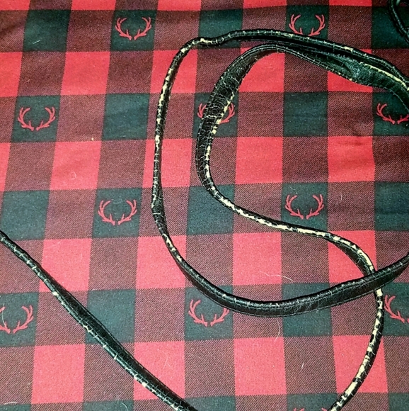 Volcom Small Black Distressed Crossbody Purse Bag - Picture 9 of 9